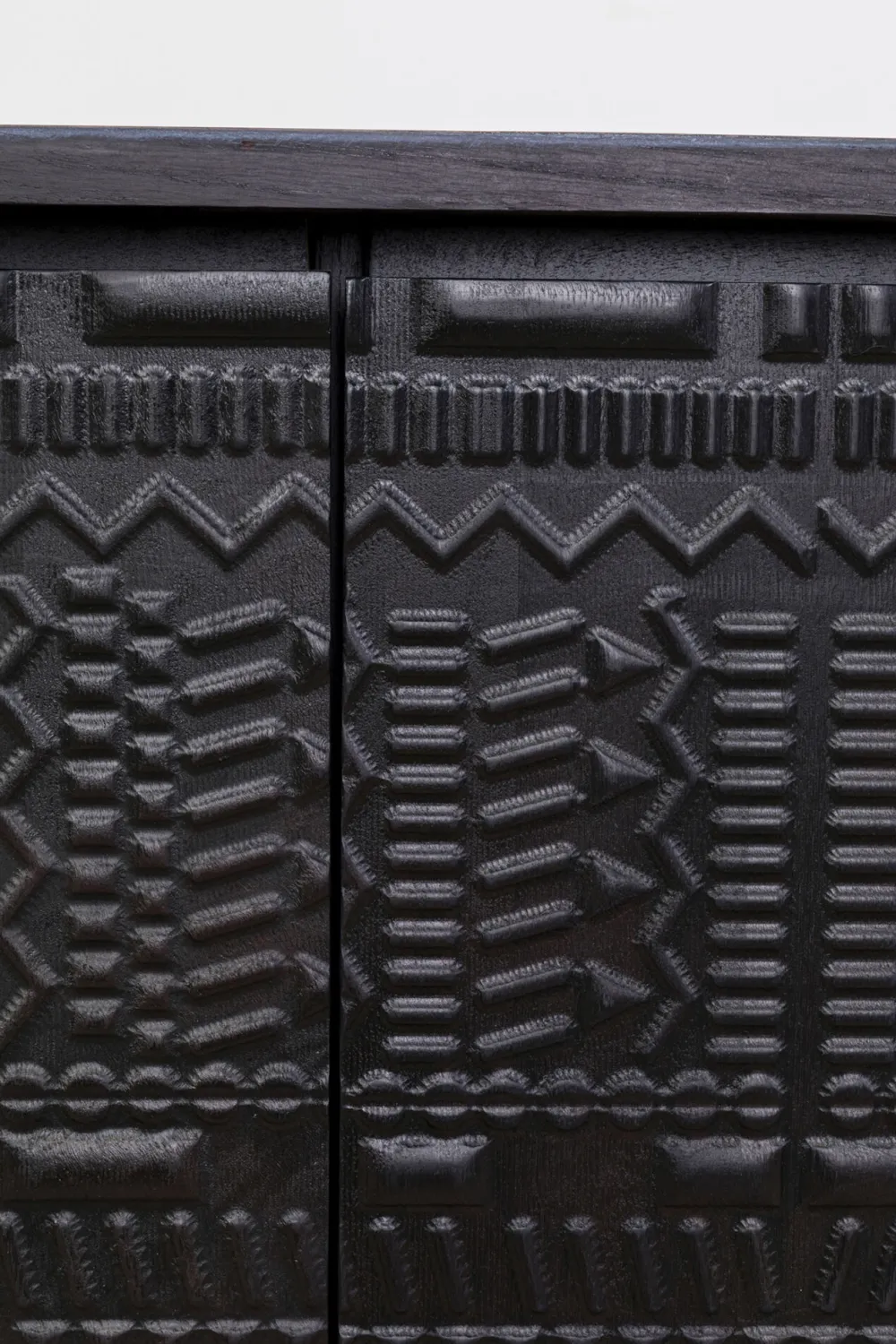 KARE Design Lipastot*Berber Senkki, Mangopuuta, Musta 160x75cm