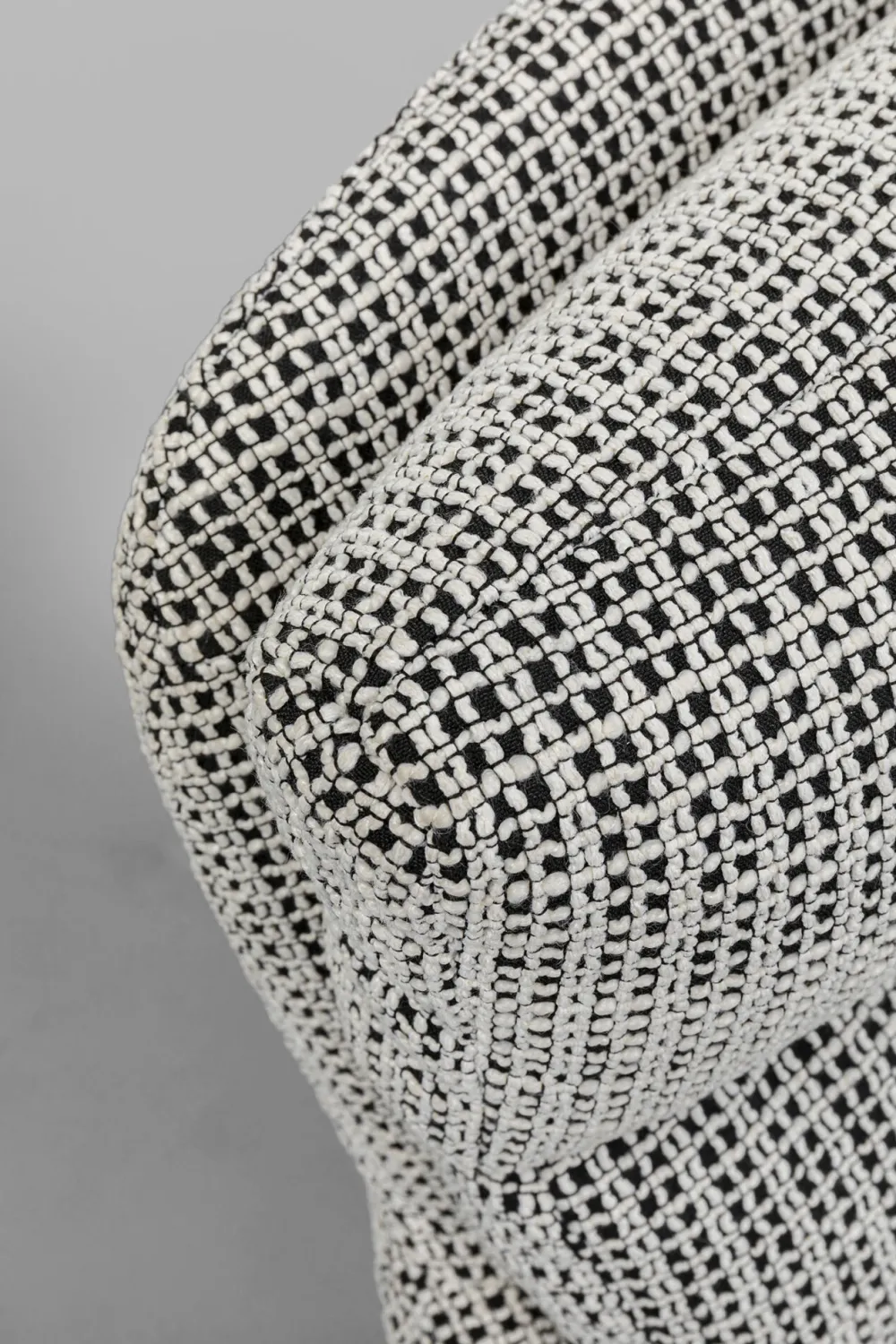 KARE Design Tuolit*Bosse Kääntyvä Tuoli Musta