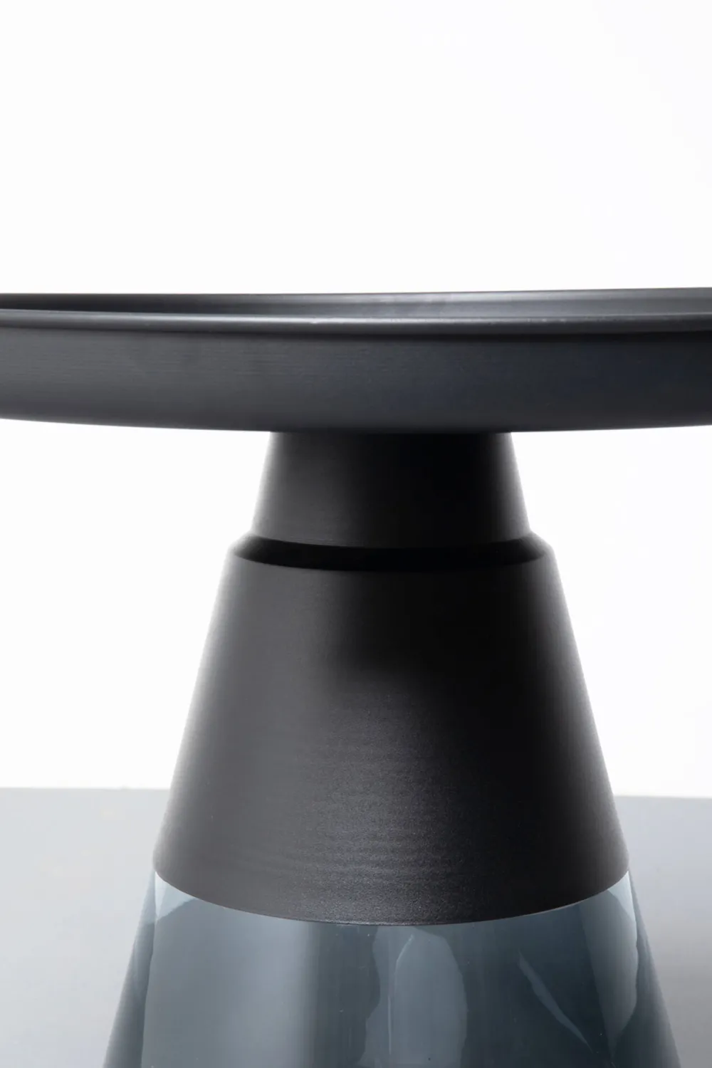 KARE Design Sohvapöydät|Olohuone*Bottiglia Smoke Sivupöytä, MustaØ50cm