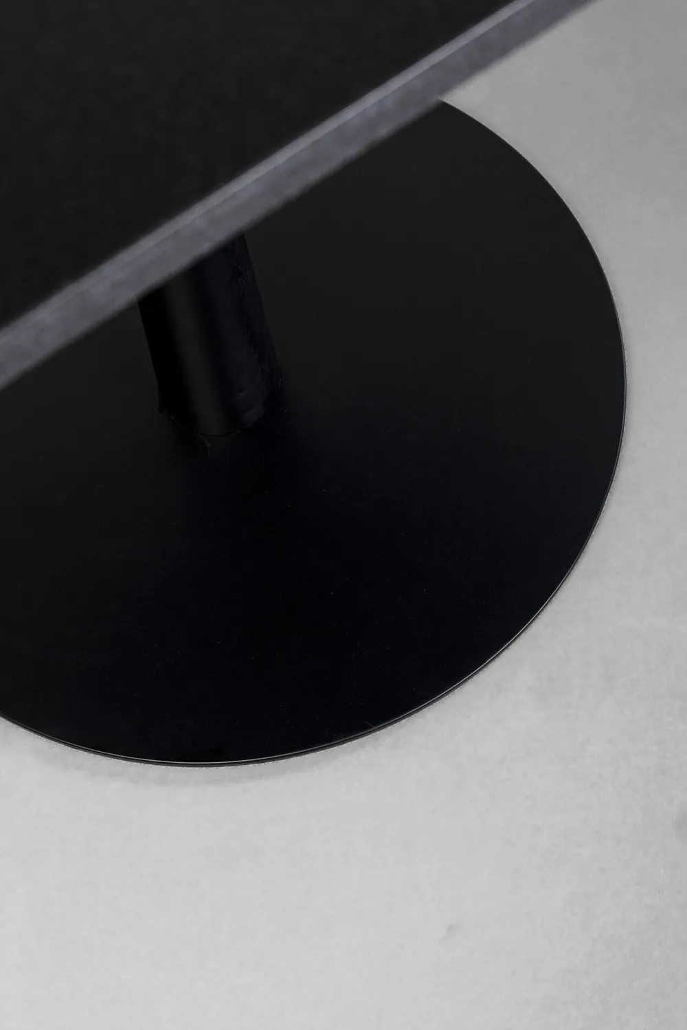 KARE Design Pöydät*Capri Bistro Pöytä Musta 70x70cm