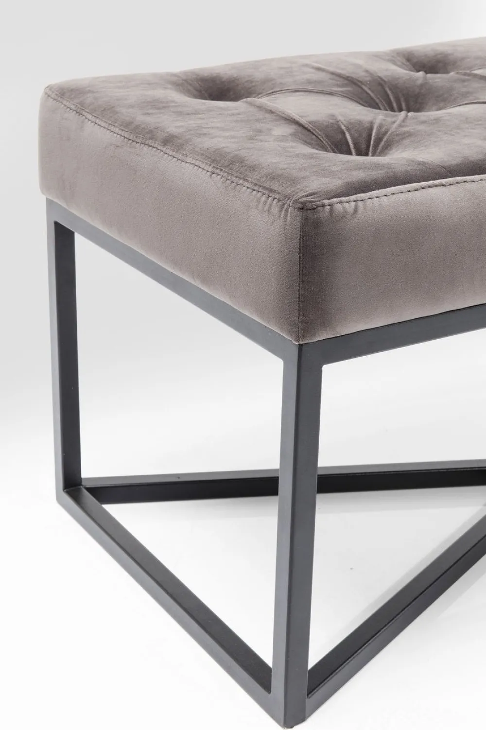 KARE Design Penkit*Crossover Penkki Harmaa/musta 150x40cm