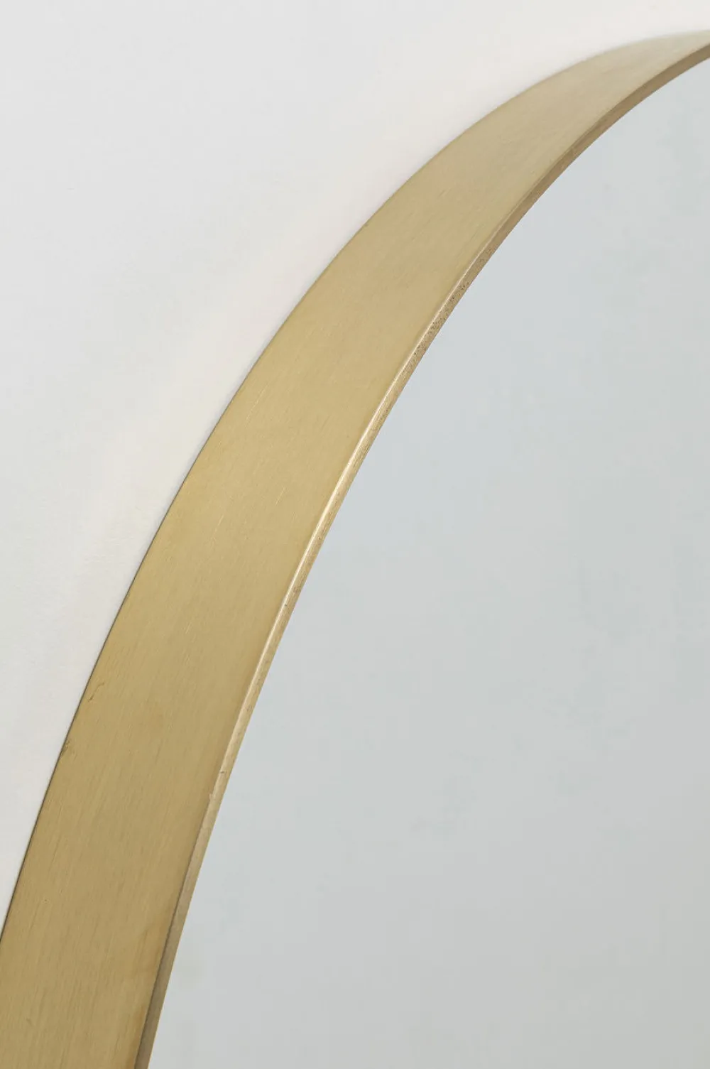 KARE Design Peilit*Curve MO Peili Messinki Ø100