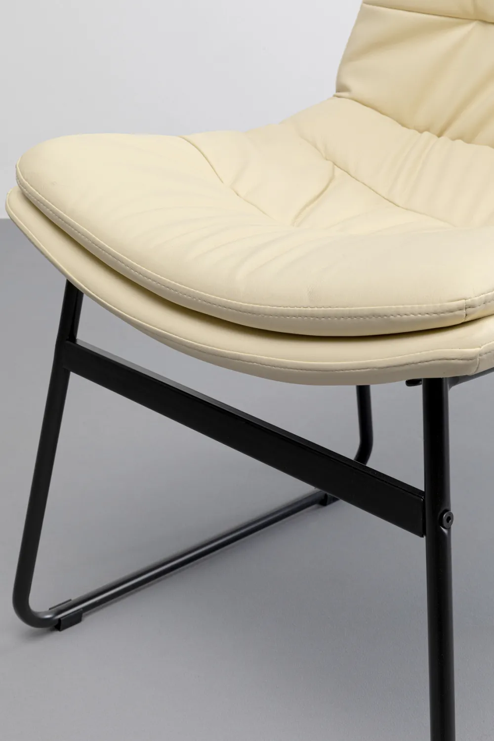 KARE Design Tuolit*Daria Cream Tuoli