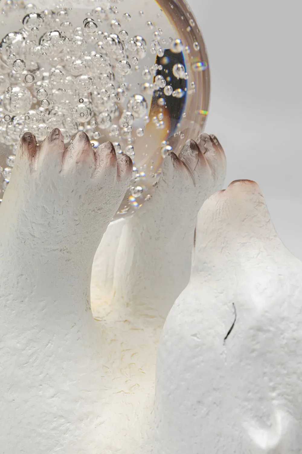 KARE Design Koriste-Esineet*Disco Polar Bear Jääkarhu Koriste-esine 26cm