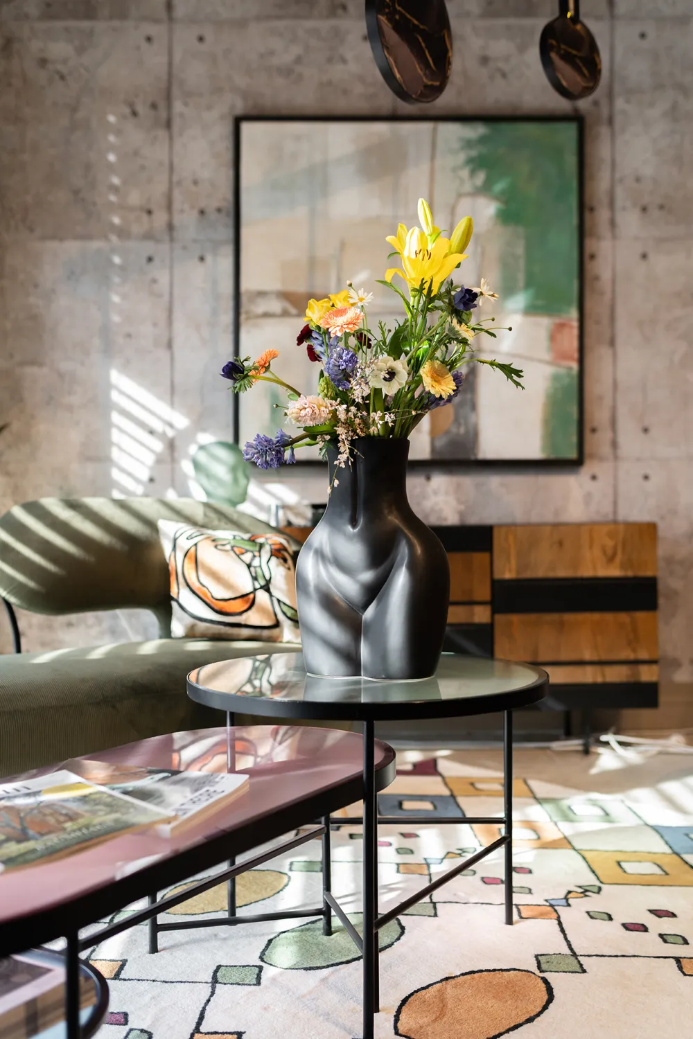 KARE Design Olohuone*Donna Maljakko, Musta 40cm