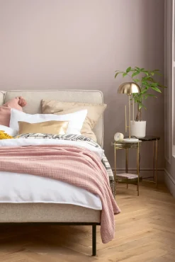 KARE Design Sängyt*East Side Sänky 160x200cm