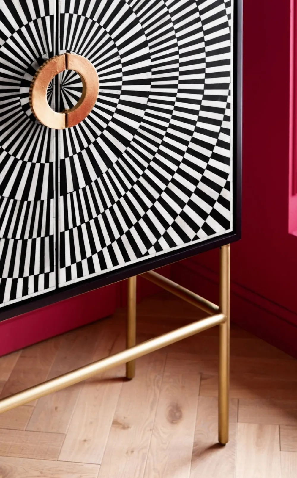 KARE Design Senkit|Lipastot*Electro Kaappi