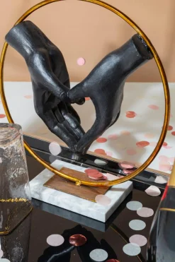 KARE Design Koriste-Esineet*Elements Heart Hand Sydän Kädet Koriste-esine 33cm