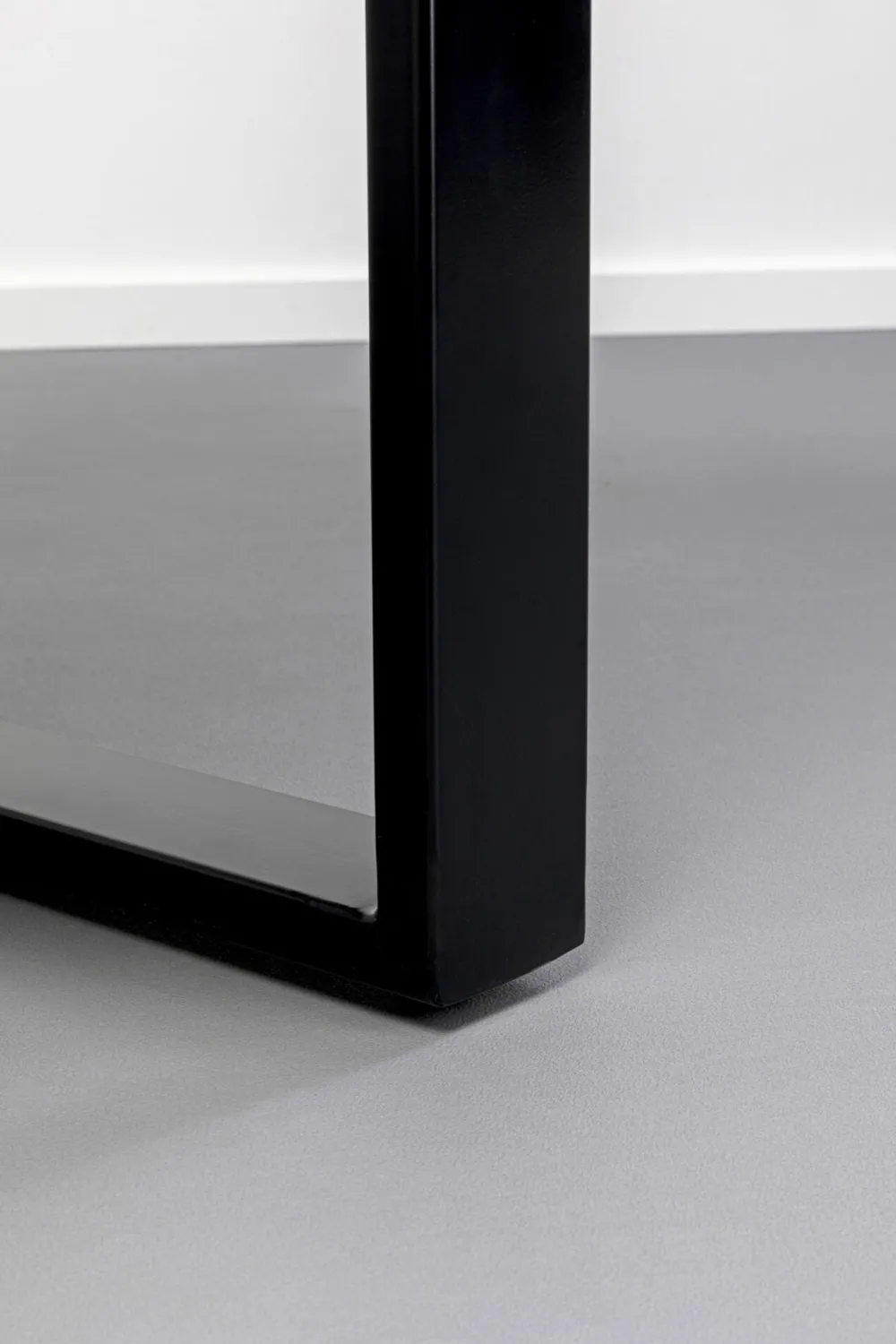 KARE Design Pöydät*Eternity Pöytä U-jalalla, Musta 160x80cm