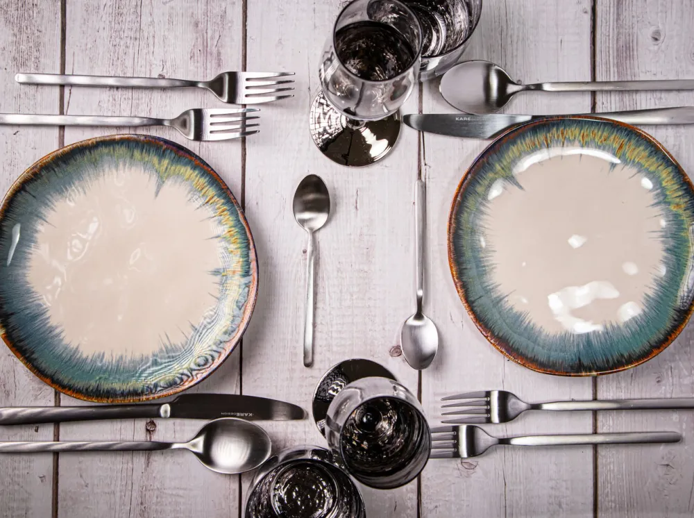 KARE Design Keittiö Ja Astiat*Gloria Aterimet Matta Hopea (16/osaa)