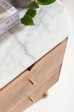 KARE Design Yöpöydät*Grace Pikku Lipasto, Yöpöytä 50x55cm