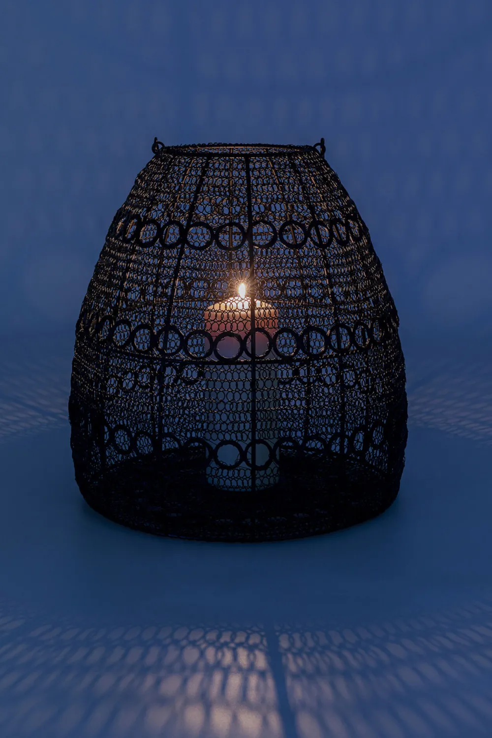 KARE Design Lyhdyt*Hayat Cone Black Lyhty 37cm