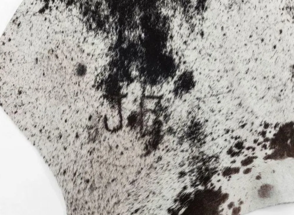 KARE Design Matot*Hide Lehmännahka Matto, Musta-valkoinen 219x242cm