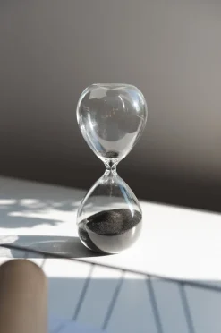 KARE Design Koriste-Esineet*Hourglass Timer Tiimalasi 38cm, Useita Värejä