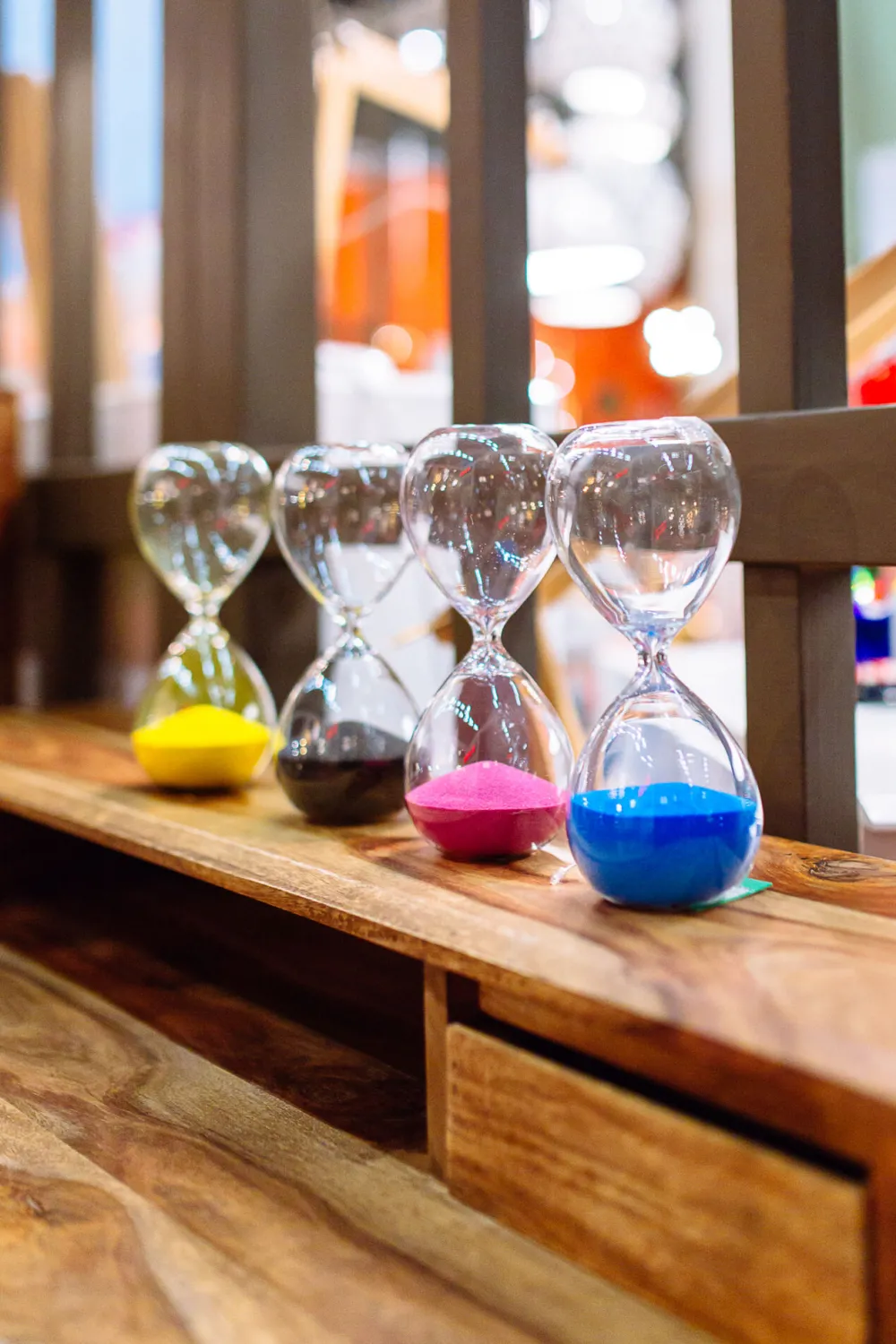 KARE Design Koriste-Esineet*Hourglass Timer Tiimalasi 20cm, Useita Värejä