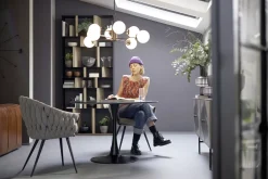 KARE Design Tuolit*Knot Tweed Tuoli Käsinojilla