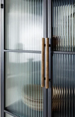 KARE Design Kaapit*La Gomera Kaappi, 2 Ovea, 3 Laatikkoa