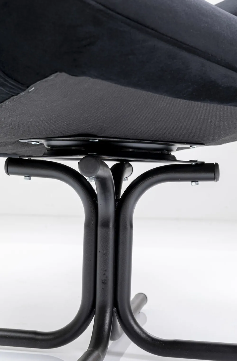 KARE Design Nojatuolit*Oscar Kääntyvä Nojatuoli - Samettia, Musta