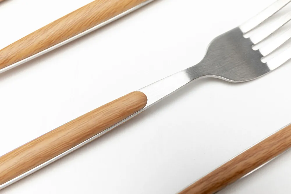 KARE Design Keittiö Ja Astiat*Paris Nature Aterimet Matta Hopea (16/osaa)