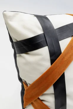 KARE Design Sisustustyynyt|Olohuone*Ring Of Fire Tyyny 45x45cm