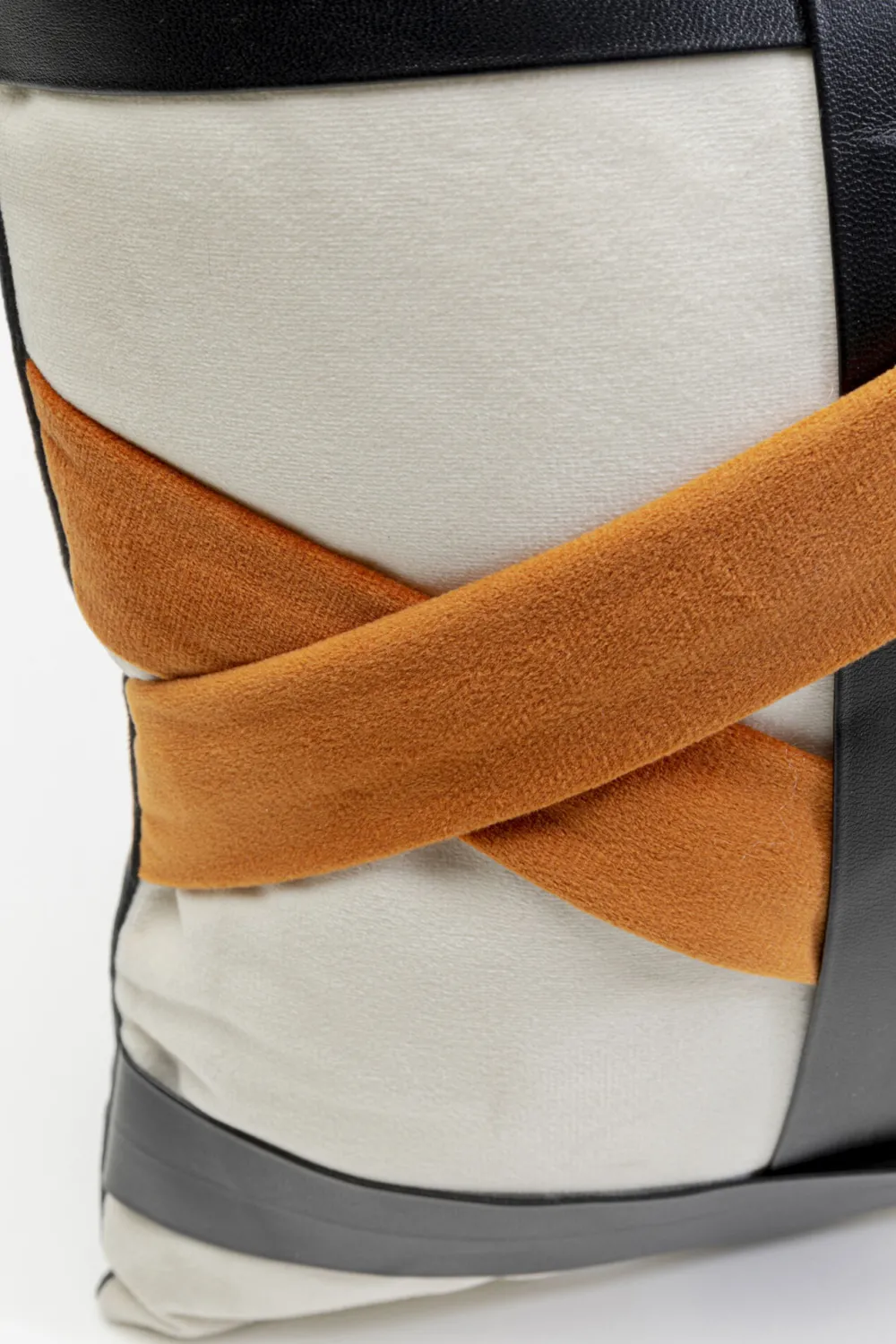 KARE Design Sisustustyynyt*Ring Of Fire Tyyny 50x30cm