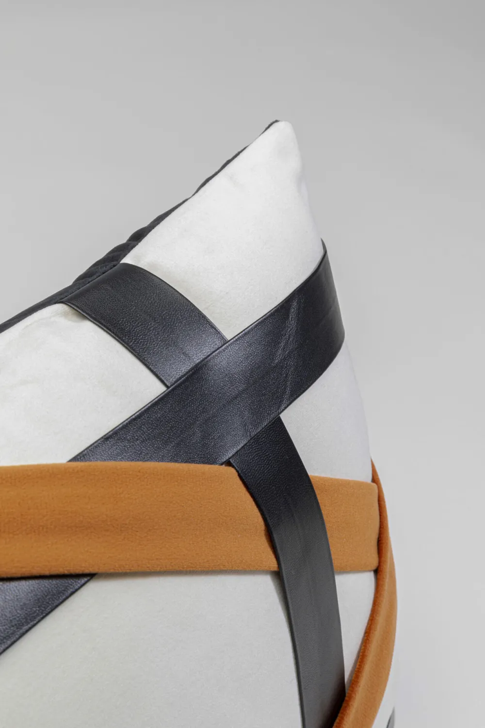 KARE Design Sisustustyynyt*Ring Of Fire Tyyny 50x30cm