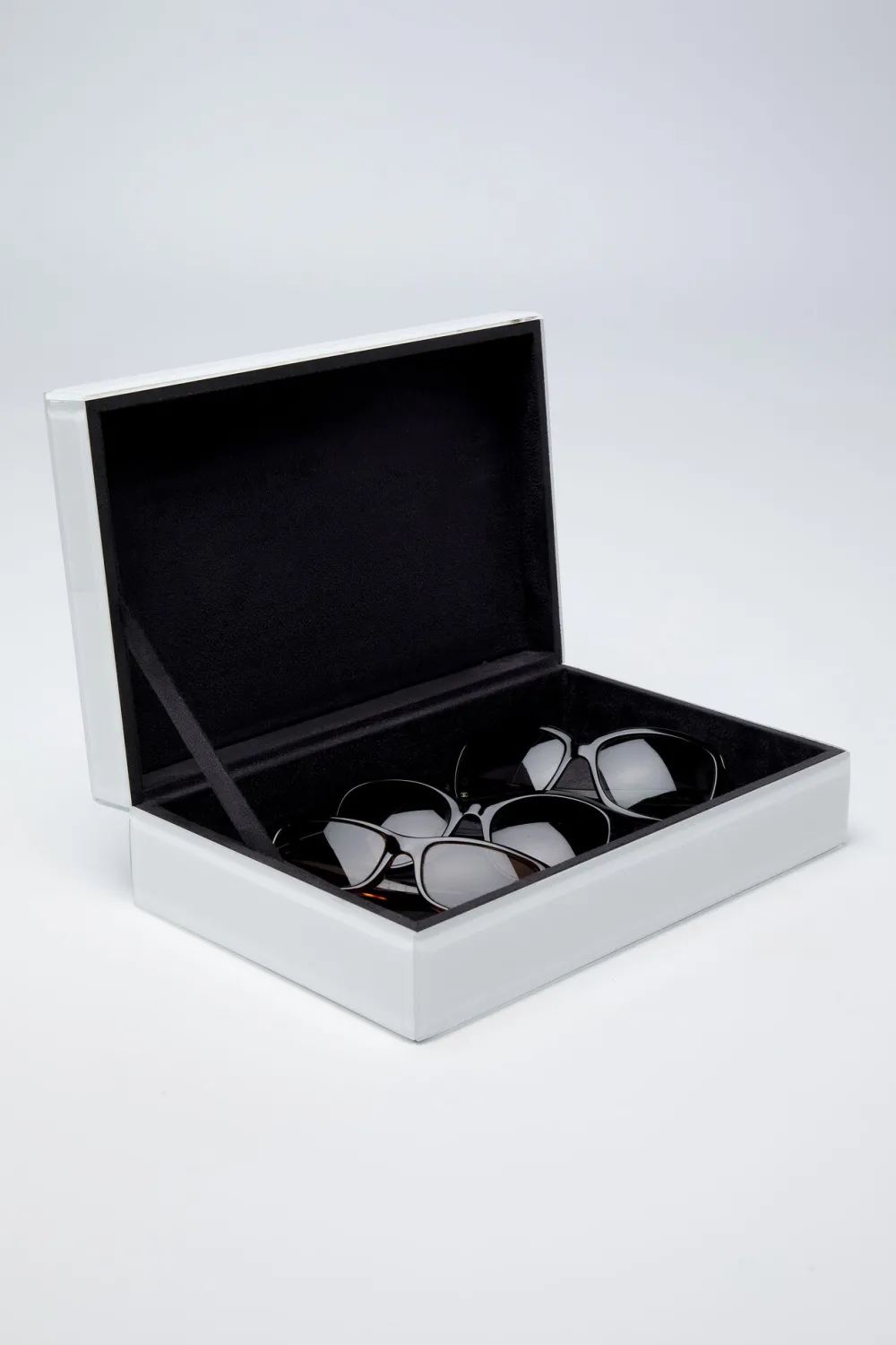 KARE Design Sisustuslaatikot|Korurasiat*Snake Bite Rasia, Laatikko, Valkoinen 28x7cm