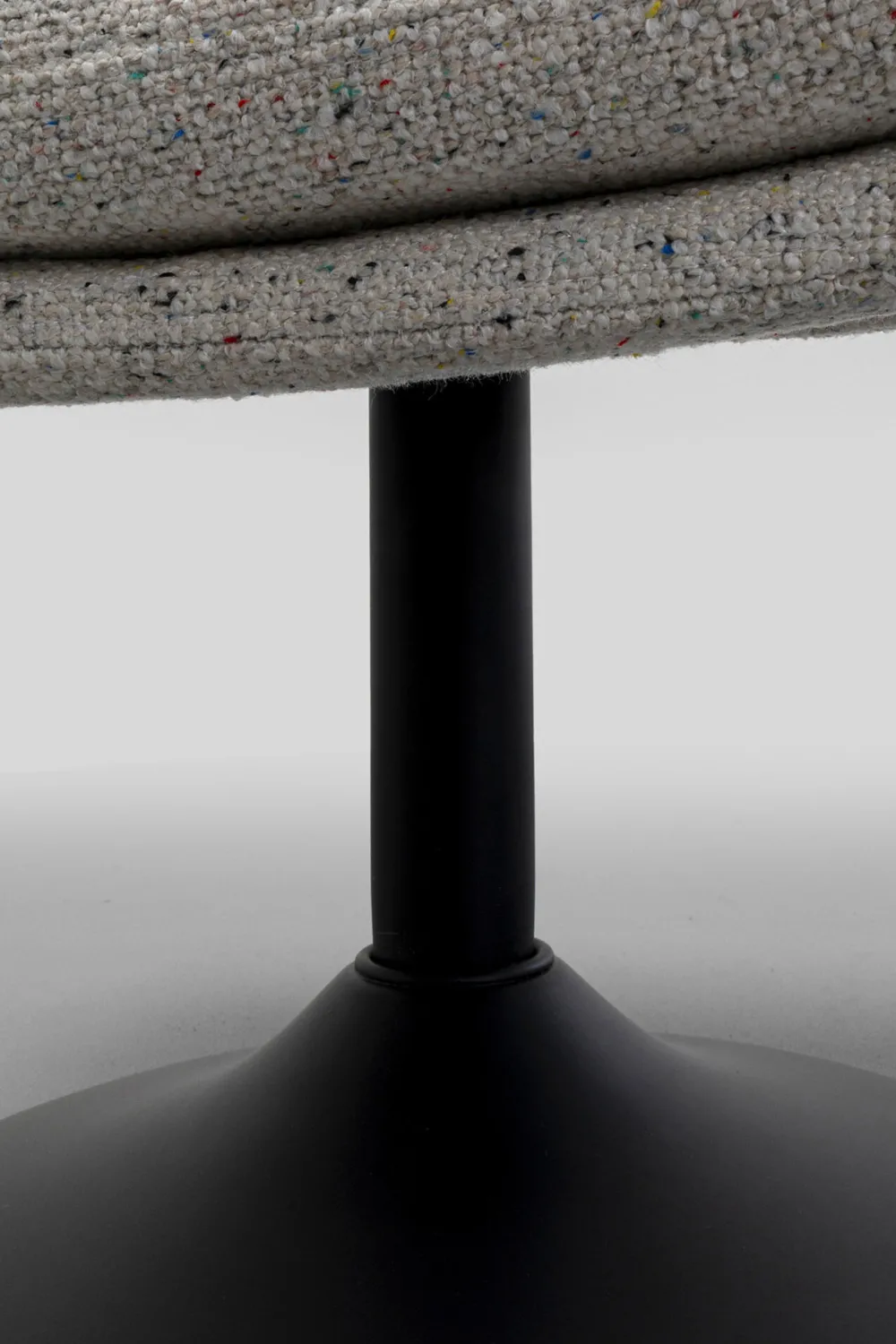 KARE Design Nojatuolit*Standford Kääntyvä Nojatuoli + Rahi