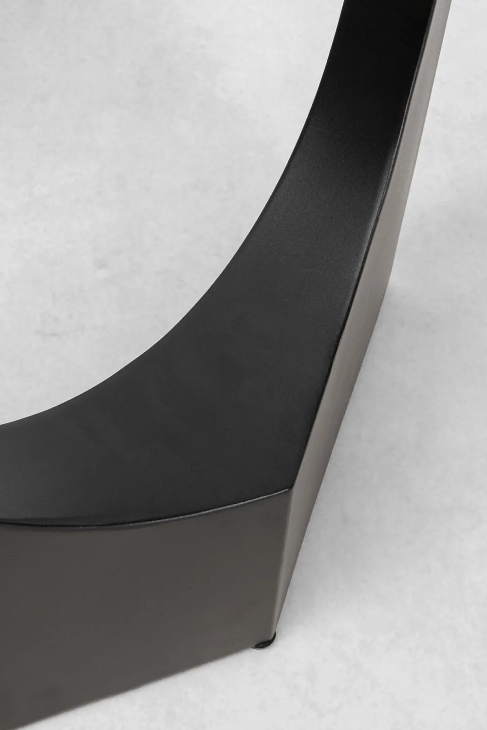 KARE Design Pöydät*Tavola Oho Pöydänjalka Musta (2/Setti)