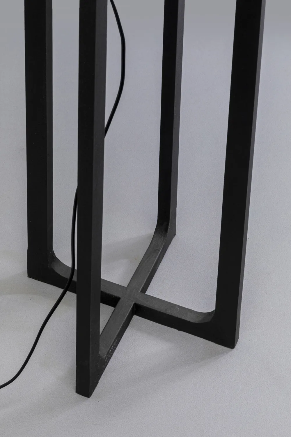 KARE Design Lattiavalaisimet*Timon Lattiavalaisin Musta 160cm