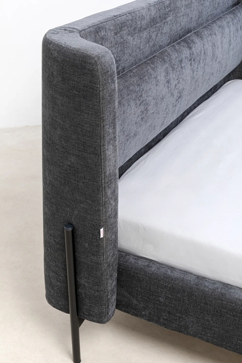 KARE Design Sängyt*Tivoli Sänky - Harmaa 160x200cm