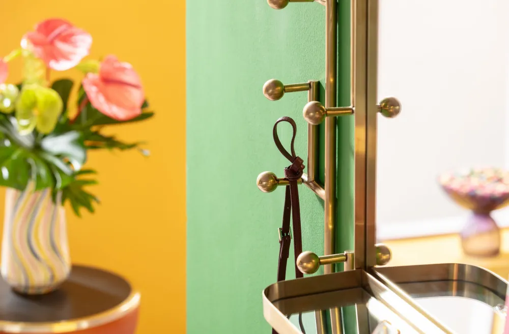 KARE Design Peilit*Tristan Vaatenaulakko Peilillä, Messinki 150x76cm