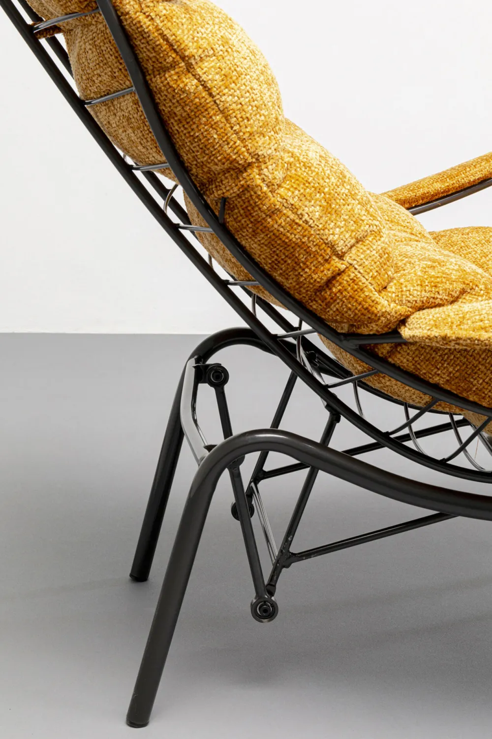 KARE Design Olohuone|Nojatuolit*Vienna Kääntyvä Nojatuoli + Rahi Keltainen