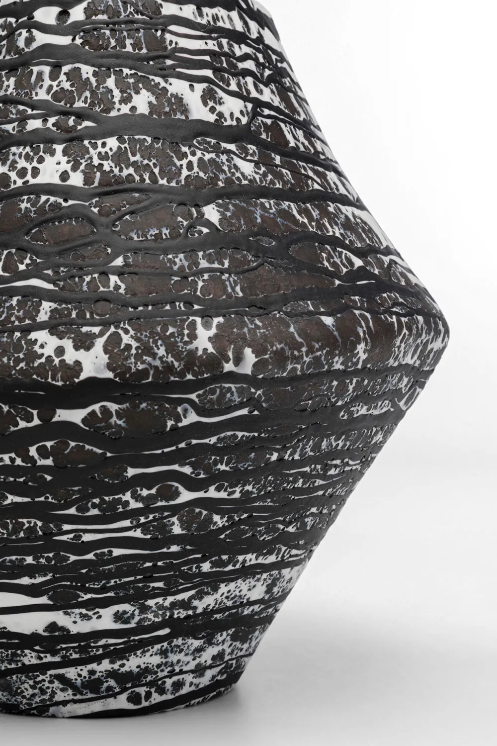 KARE Design Maljakot|Olohuone*Volante Maljakko Musta 27cm