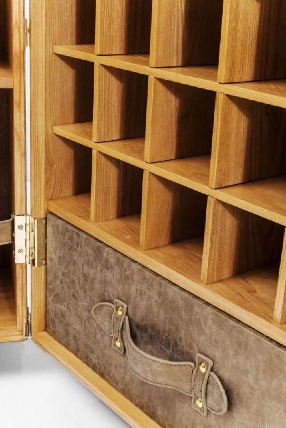 KARE Design Baarit*West Coast Mobile Baarikaappi 60x154cm