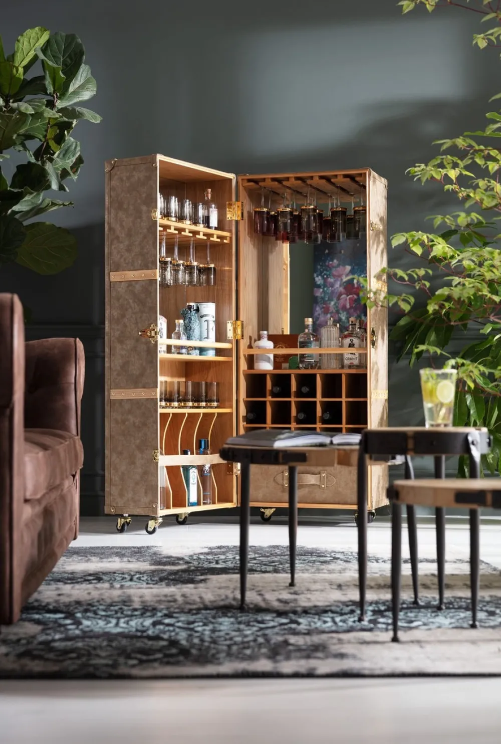 KARE Design Baarit*West Coast Mobile Baarikaappi 60x154cm