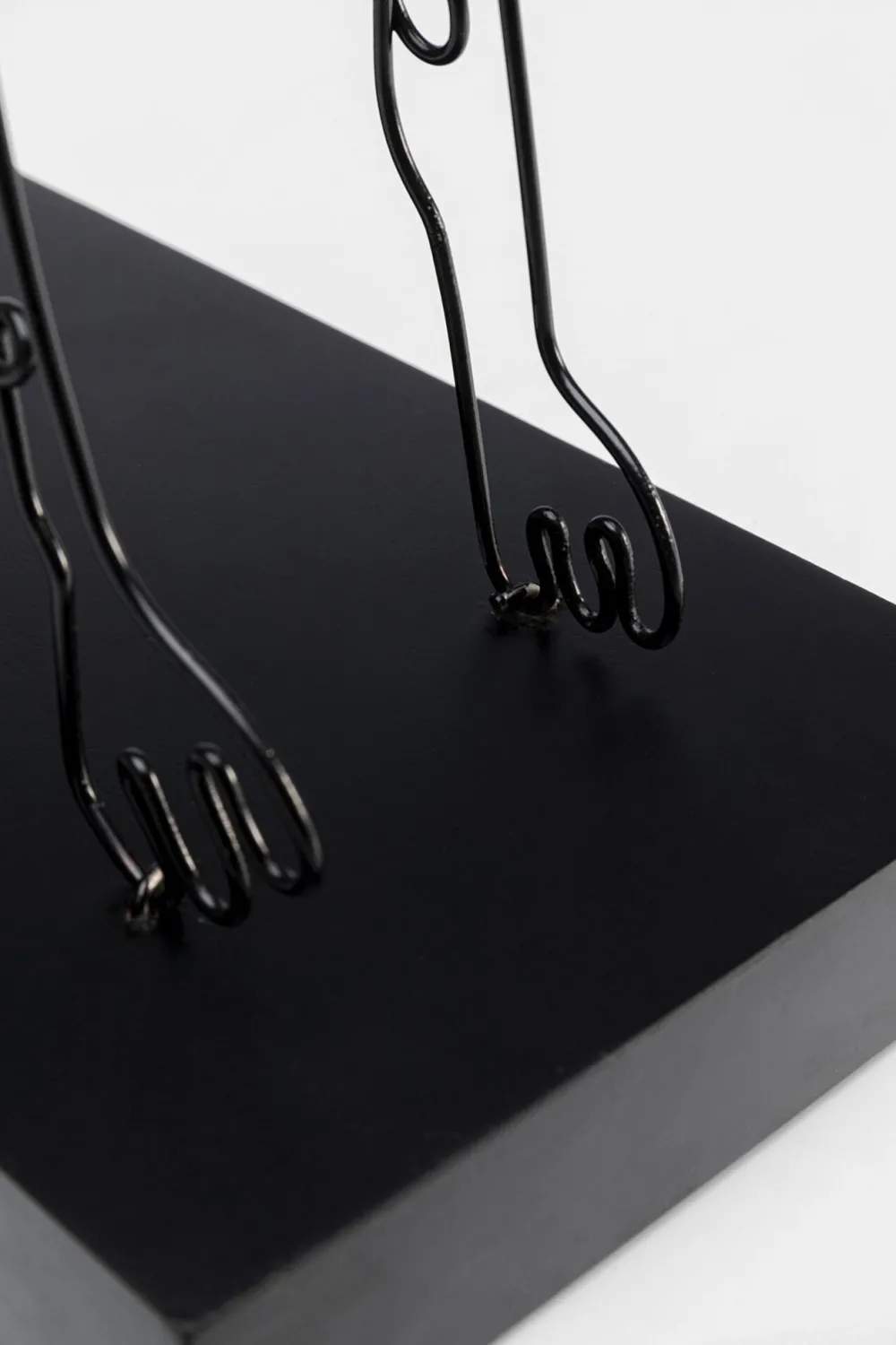 KARE Design Koriste-Esineet*Wire Attack Dog Seinäkoriste 36cm