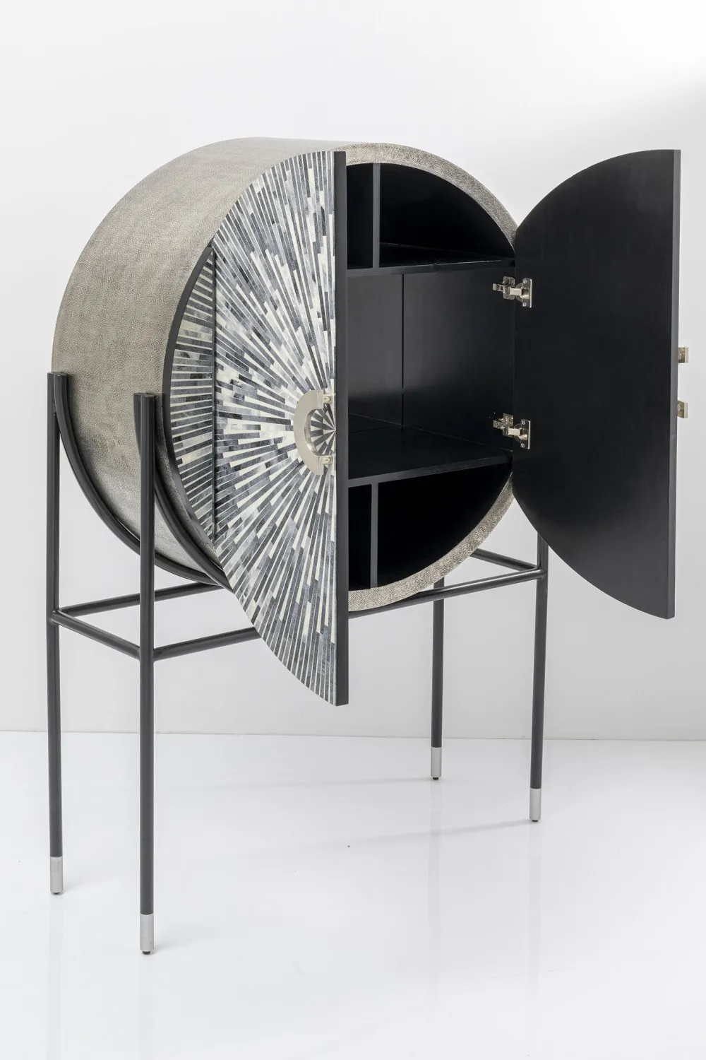 KARE Design Baarit*Zoom Baarikaappi - Pyöreä Muoto, Mustavalkoinen 100x160cm